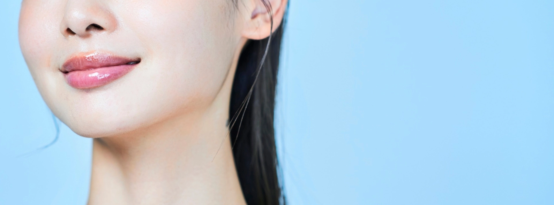 イソトレチノイン（重症ニキビ内服薬）